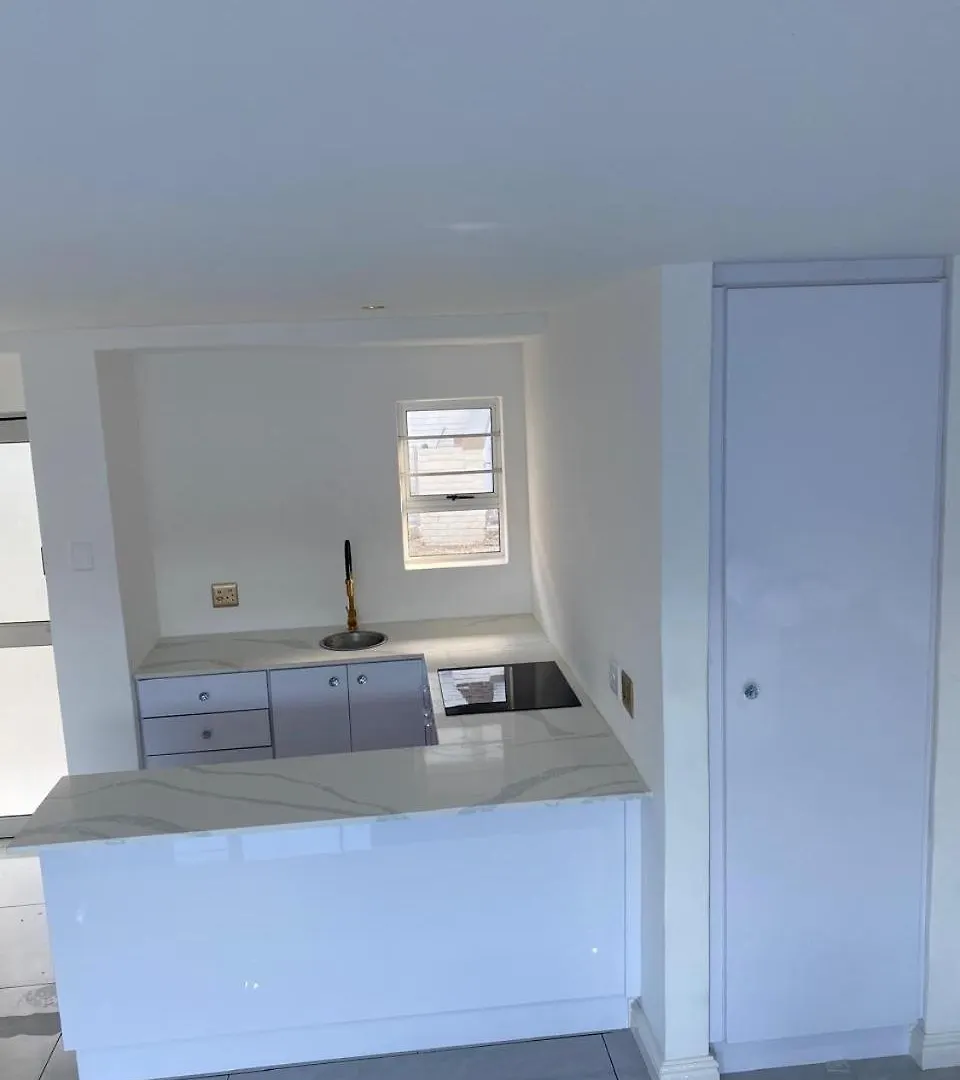 Apartment Humewood Gardens Private Suite Port Elizabeth